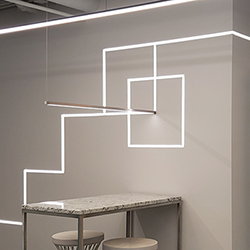 Truline 1A, Cirrus Suspension D1 - Downlight With Remote Power End Feed, and Pipeline® 1 Suspension Rotatable Modular System